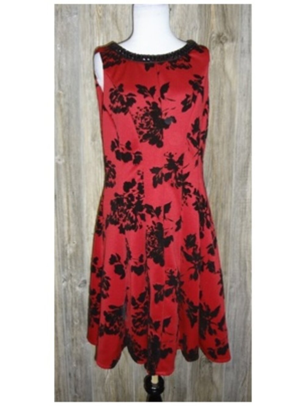 SD Collection Sleeveless Floral Fit & Flare Dress Sz 8 Black & Red Whimsigoth